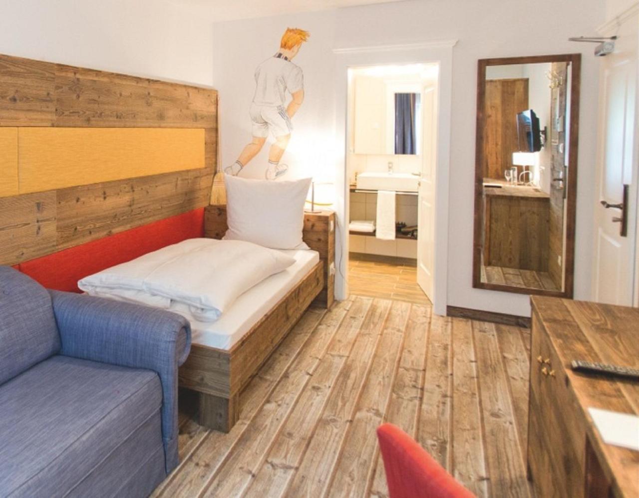 Forsthaus Woernbrunn Hotel Grünwald Екстериор снимка