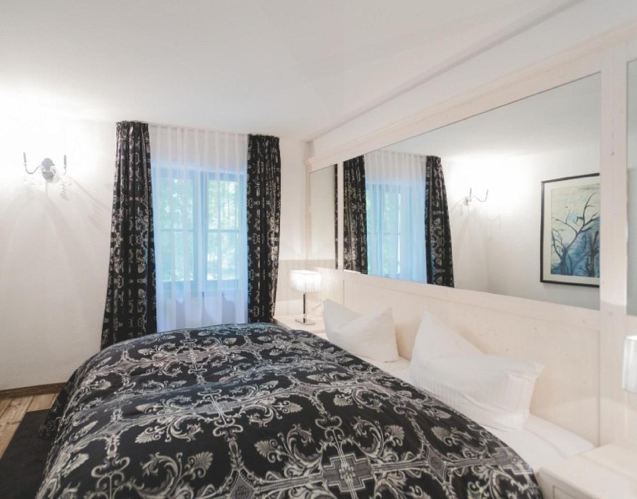 Forsthaus Woernbrunn Hotel Grünwald Стая снимка