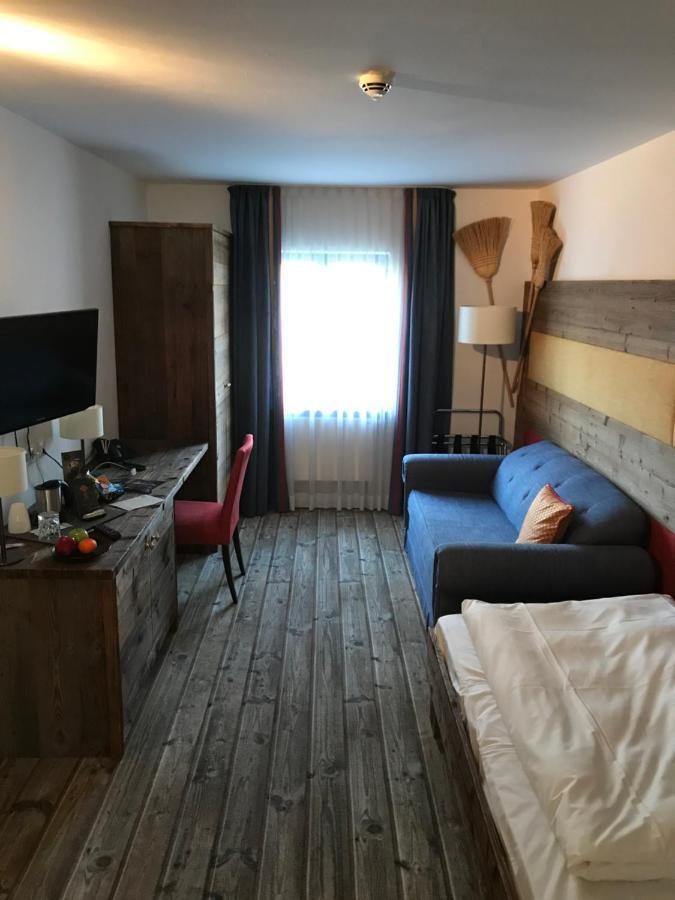 Forsthaus Woernbrunn Hotel Grünwald Екстериор снимка